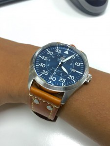 Orient Flight on pilot straps style with rivets.
