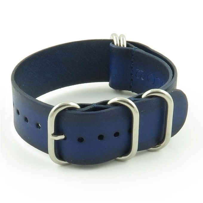 st793.5 Faded Vintage Leather NATO Strap in Blue