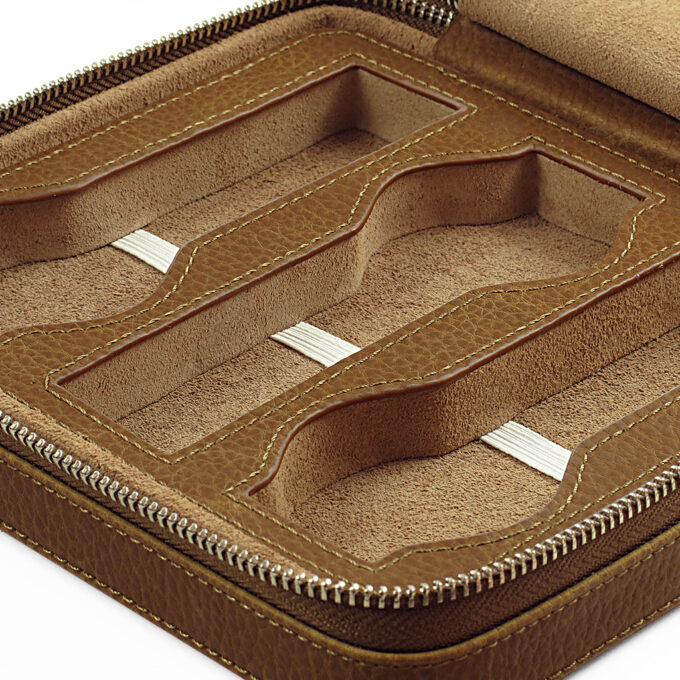 zc.6.3 DASSARI Leather Watch Box in Tan 3