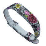 Fb.r6.c Patterned Silicone Strap For Flex 2 In Black And Pink Wild Flowers