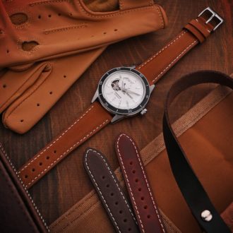 StrapsCo Dassari Premium Saffiano Leather Straps and Valet Tray Review —  meticulist