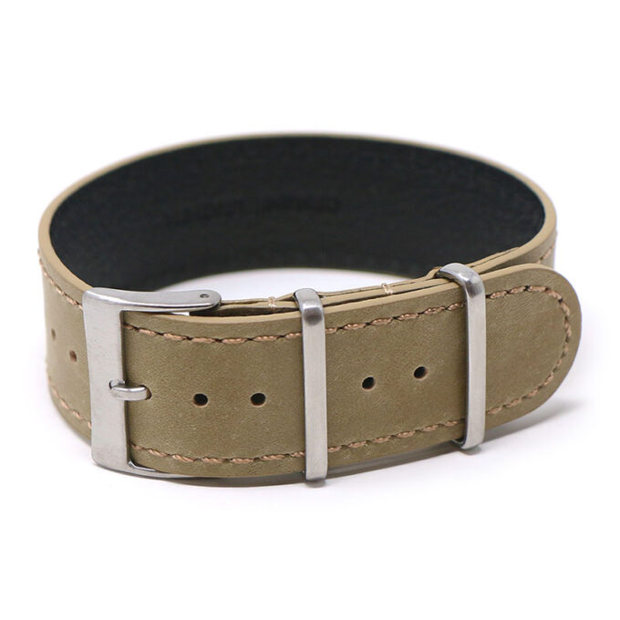 nt7.11 Round StrapsCo Olive DASSARI Vintage Leather Single Pass NATO Strap