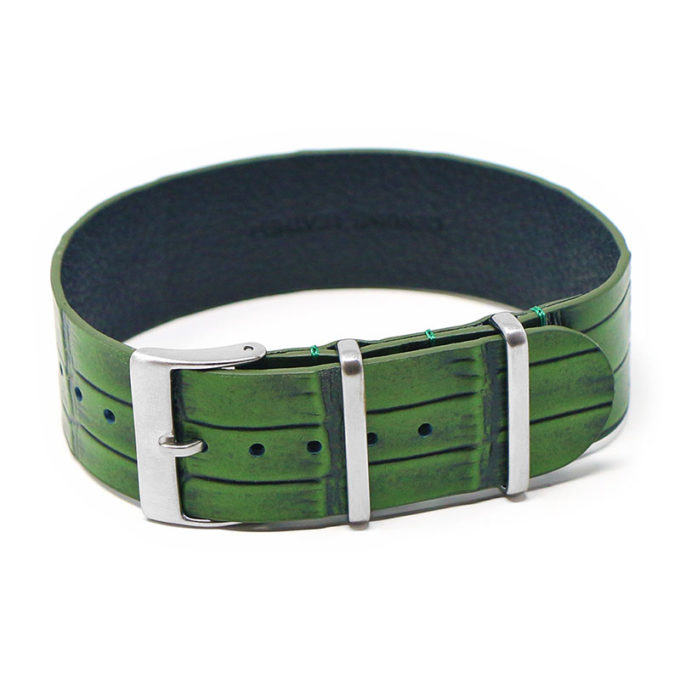 nt8.11 Main Green StrapsCo DASSARI Vintage Alligator Embossed Single Pass Leather NATO Strap