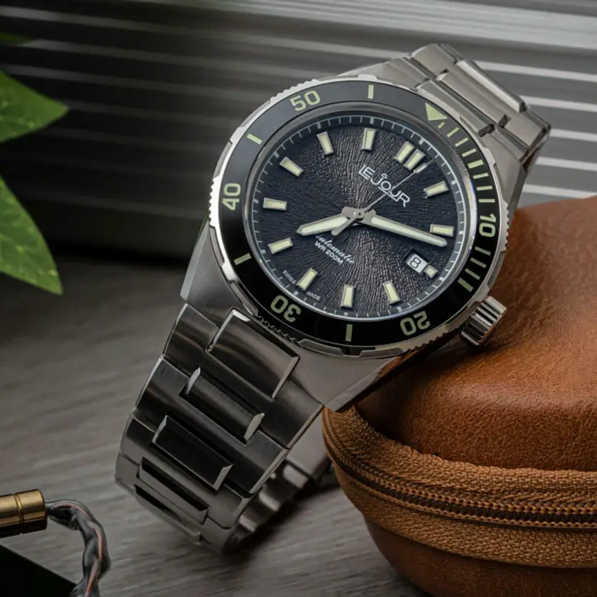 best affordable integrated bracelet watches le jour coral diver lj cd 003