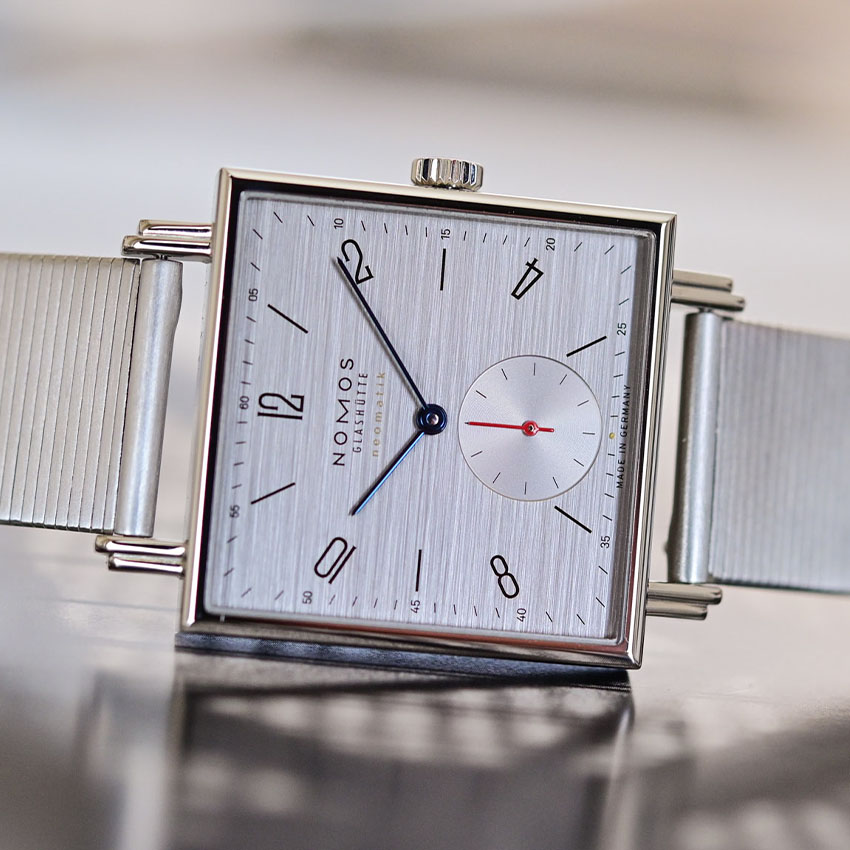 The best square watches