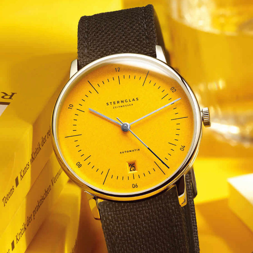 best minimal watches sternglas naos automatik