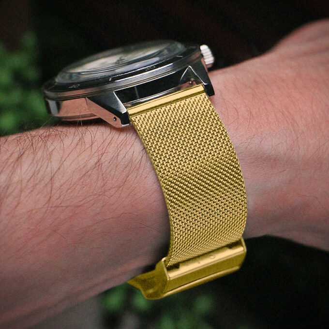 m111 Creative Pro Mesh Strap With Quick Release Yellow Gold