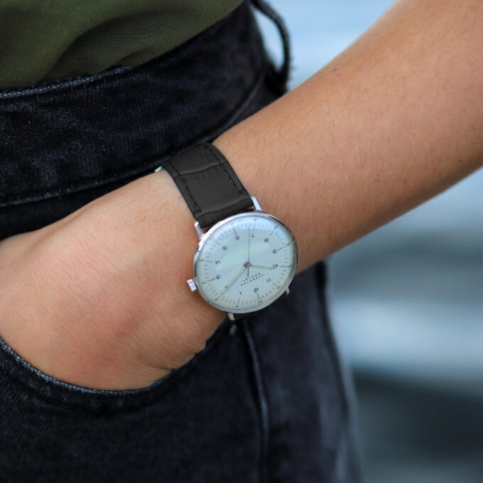 st20 Creative Women’s Crocodile Strap With Quick Release Black