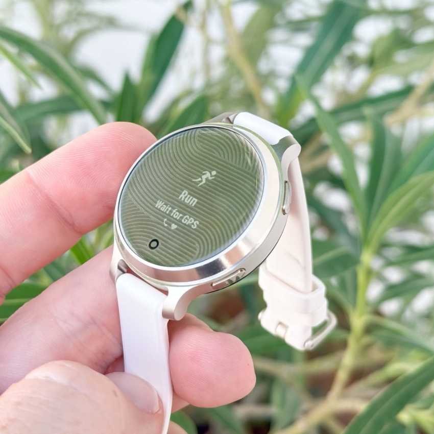 best garmin watches for women garmin lily 2 active
