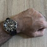<span class="product-title-compatibility">Vented FKM Rubber Strap <br><small>By DASSARI</small></span>