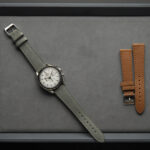<span class="product-title-compatibility">Vintage Waxed Leather Strap <br><small>With Quick Release</small></span>