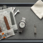 <span class="product-title-compatibility">Vintage Waxed Leather Strap <br><small>With Quick Release</small></span>