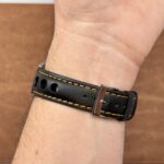<span class="product-title-compatibility">Leather Rally Strap <br><small>With Quick Release</small></span>