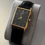 <span class="product-title-compatibility">Men's Crocodile Embossed Strap <br><small>With Quick Release</small></span>