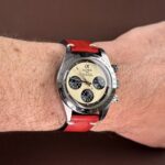 <span class="product-title-compatibility">Hand-Stitched Vintage Faded Leather Strap <br><small>With Quick Release</small></span>