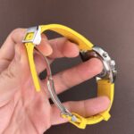 <span class="product-title-compatibility">Aviator FKM Rubber Strap With Deployant Clasp<br><small>by DASSARI</small></span>