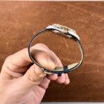 <span class="product-title-compatibility">Slim Crocodile Embossed Strap <br><small>With Quick Release</small></span>