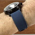 <span class="product-title-compatibility">One-Piece Explorer Strap <br><small>with Deployant Clasp</small></span>