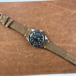 <span class="product-title-compatibility">Distressed Leather Strap <br><small>By DASSARI</small></span>