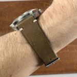 <span class="product-title-compatibility">Distressed Leather Strap <br><small>By DASSARI</small></span>