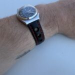 <span class="product-title-compatibility">Leather Rally Strap <br><small>With Quick Release</small></span>