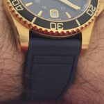 <span class="product-title-compatibility">Aviator FKM Rubber Strap <br><small>by DASSARI</small></span>