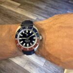 <span class="product-title-compatibility">Sailcloth Strap with Deployant Clasp <br><small>By DASSARI</small></span>