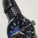 <span class="product-title-compatibility">Padded Carbon Fiber Strap <br><small>With Quick Release</small></span>