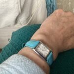 <span class="product-title-compatibility">Classic Women's Strap <br><small>With Quick Release</small></span>