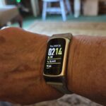 <span class="product-title-compatibility">Slim Everyday Leather Strap <br><small>For Fitbit Charge 6</small></span>