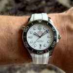 <span class="product-title-compatibility">DASSARI Fitted FKM Strap <br><small>For Omega Seamaster</small></span>