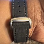 <span class="product-title-compatibility">Stitched FKM Hybrid Strap <br><small>with Deployant Clasp</small></span>