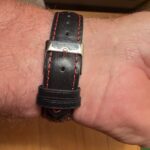<span class="product-title-compatibility">Perforated Rally Strap <br><small>With Quick Release</small></span>