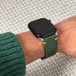 <span class="product-title-compatibility">Artisan Suede Strap <br><small>For Apple Watch</small></span>