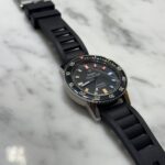 <span class="product-title-compatibility">Vented FKM Rubber Strap <br><small>By DASSARI</small></span>